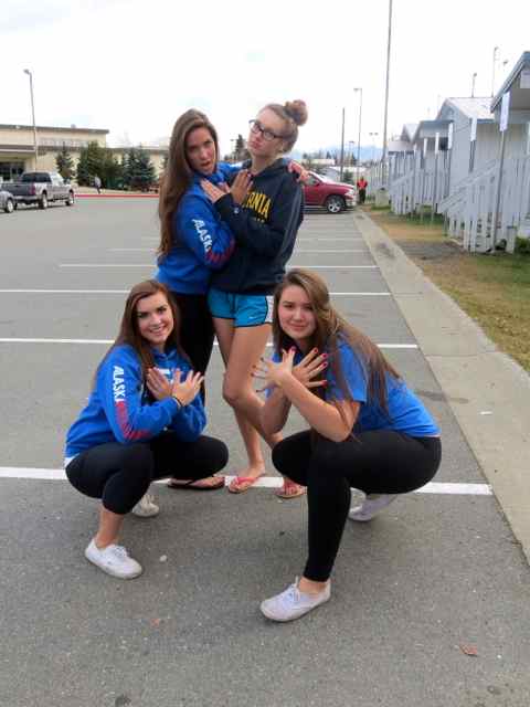 Seniors Katie Shake, Alexa Stanley, Sabrina Carlson and Mariah Bennett show their Homecoming pride!